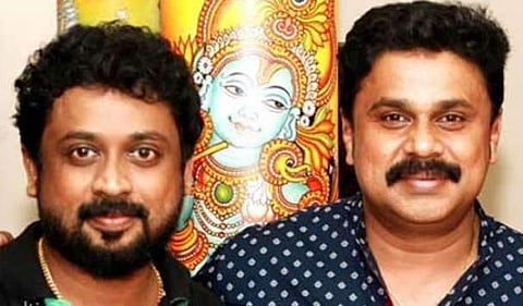 ദിലീപും സഹോദരന്‍ അനൂപും