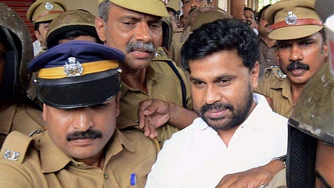 ദിലീപിന് വേണ്ടി ''സ്‌കൈപ്പുമായി'' പൊലീസ്