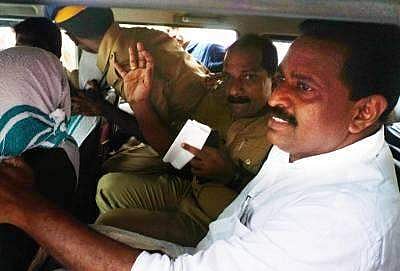 വീട്ടമ്മയെ പീഡിപ്പിച്ച കേസില്‍ എംഎല്‍എ വിന്‍സെന്റിന് ജാമ്യമില്ല