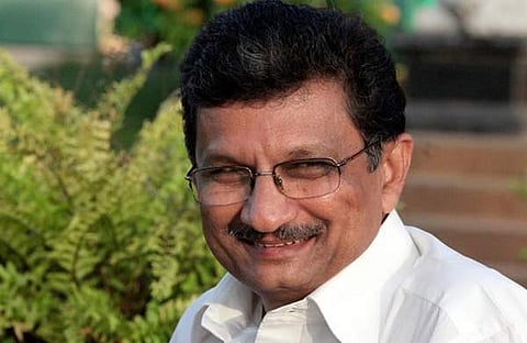 മോദിയുടെ അനുമോദനം കിട്ടിയ എഴുത്തുകാരന്‍ ആത്മഹത്യ ചെയ്യുന്നതാണ് ഉചിതം; ശാരദക്കുട്ടിക്ക് മറുപടിയുമായി അശോകന്‍ ചെരുവില്‍