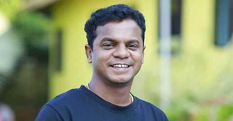 പോലീസ് ക്ലബ്ബിലേക്കു ധര്‍മ്മജന്‍ ബോള്‍ഗാട്ടിയെ വിളിപ്പിച്ചു
