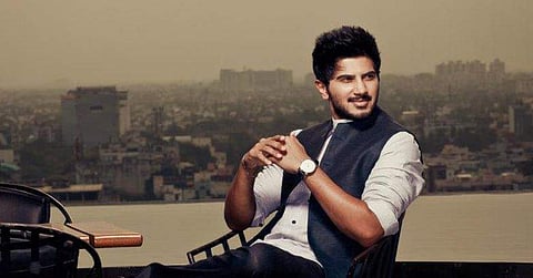 അഭിഷേക് ബച്ചനു ഡേറ്റില്ല; ദുല്‍ഖര്‍ ബോളിവുഡ് അരങ്ങേറ്റത്തിന്; ഇര്‍ഫാന്‍ ഖാനടക്കമുള്ള വമ്പന്‍ താരനിര