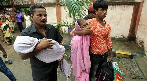 ഗൊരഖ്പൂര്‍ ദുരന്തം: ബിജെപി നേതാക്കളുടെ പ്രതികരണം വിചിത്രം; മുറിവുകളില്‍ ഉപ്പുപുരട്ടും വിധമാണ് ഉളുപ്പില്ലാത്ത ന്യായീകരണമെന്നും തോമസ് ഐസക്