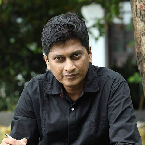 ദിലീപ് നിരപരാധിയാണെങ്കില്‍ ചരിത്രം നമുക്ക് മാപ്പ് തരില്ല: ഇഖ്ബാല്‍ കുറ്റിപ്പുറം
