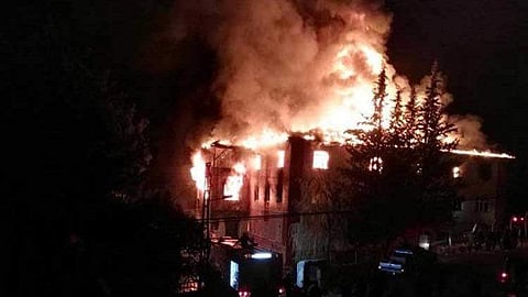 ക്വാലാലംപൂരില്‍ മതപഠന സ്ഥാപനത്തില്‍ തീപിടിച്ച് 23 കുട്ടികളും രണ്ട് വാര്‍ഡന്‍മാരും മരിച്ചു
