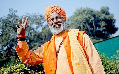 പൊതുസ്ഥലങ്ങളിലെ ആണ്‍ പെണ്‍ സൗഹൃദമാണ് ബലാത്സംഗം വര്‍ധിക്കാന്‍ കാരണം - സാക്ഷി മഹാരാജ്