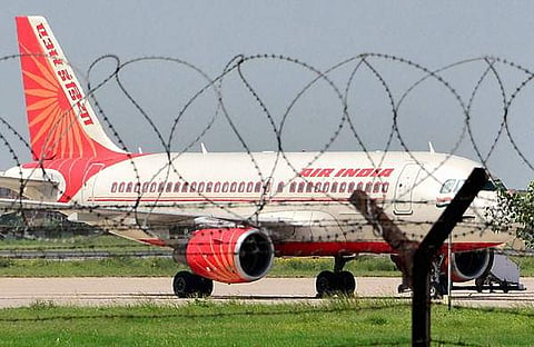 എയര്‍ഇന്ത്യയിലെ വിദേശനിക്ഷേപം: കേന്ദ്രസര്‍ക്കാരിനെതിരെ പ്രതിഷേധവുമായി ആര്‍എസ്എസ് പോഷകസംഘടന