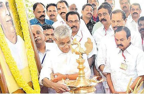 ഹിന്ദുക്കളുടെ പേരില്‍ അധികാരത്തിലേറിയവര്‍ സമുദായത്തിലെ പാവപ്പെട്ടവരെ തിരിഞ്ഞുനോക്കുന്നില്ലെന്ന് എന്‍എസ്എസ്