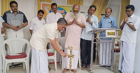 ആര്‍എസ്എസ് പരിപാടിയില്‍ ലോക്കല്‍ സെക്രട്ടറി സംബന്ധിച്ചത് സിപിഎം അറിയാതെയെന്ന് ഏരിയ സെക്രട്ടറി ; പങ്കെടുത്തത് സമാധാന ശ്രമങ്ങളുടെ ഭാഗമായെന്ന് കെ കെ പ്രേമന്‍