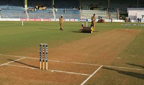 ആരാണ് പിച്ചൊരുക്കേണ്ടത് ? ബിസിസിഎെ ക്യൂറേറ്റർ വേണ്ട; ഇന്ത്യ- വിൻഡീസ് പരമ്പരയിലും വിവാദം