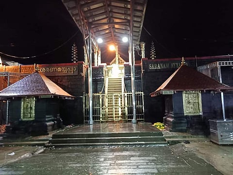 'പുരോഗമന രാഷ്ട്രീയ പ്രസ്ഥാനങ്ങളുടെ സ്ത്രീ ശാക്തീകരണ പ്രവര്‍ത്തനങ്ങളുടെ ഉപരിപ്ലവതയാണ് മറ നീക്കി പുറത്തു വരുന്നത്' ഫെയ്‌സ് ബുക്ക് പോസ്റ്റ് വൈറല്‍