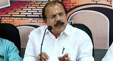 എകെജി സെന്റര്‍ അടിച്ചുതകര്‍ക്കുമെന്ന് പ്രസംഗം: എ എന്‍ രാധാകൃഷ്ണനെതിരെ കേസ് 