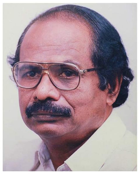 തലശ്ശേരിക്കൊരു കവി: സുകുമാര്‍ അണ്ടല്ലൂര്‍ എന്ന കവിയെ കുറിച്ച് 
