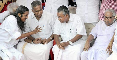 വീരേന്ദ്ര കുമാറും ബാലകൃഷണപിള്ളയും മുന്നണിയിലേക്ക്: ഐഎന്‍എല്‍ അകത്താകുമോയെന്ന് ഇന്നറിയാം; ഇടതുമുന്നണി യോഗം ഇന്ന്