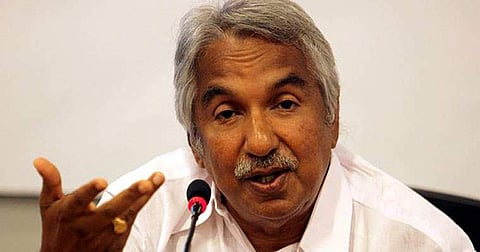 വിഴിഞ്ഞം കരാറില്‍ അഴിമതിയില്ല; ഉമ്മന്‍ചാണ്ടിക്ക് ക്ലീന്‍ചിറ്റ്; ജുഡീഷ്യല്‍ അന്വേഷണകമ്മീഷന്‍ റിപ്പോര്‍ട്ട് കൈമാറി