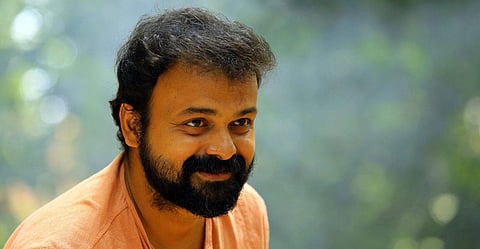 'ഗുണ്ടയോ കളക്റ്ററോ ആയാലും പ്രേക്ഷകര്‍ക്ക് താന്‍ എപ്പോഴും റൊമാന്റിക് ഹീറോ'; സന്തോഷം പങ്കുവെച്ച് കുഞ്ചാക്കോ ബോബന്‍ 