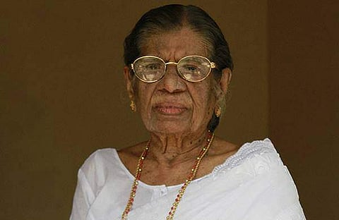 'എ​ല്ലാ പാ​ർ​ട്ടി​ക​ളി​ലും കാ​ശു​വാ​ങ്ങു​ന്ന​വ​രുണ്ട്' ; മാണിയെ ചൊല്ലിയുള്ള സിപിഐയുടെ അതൃപ്തിയിൽ കാര്യമില്ലെന്ന് കെ ആർ ​ഗൗരിയമ്മ