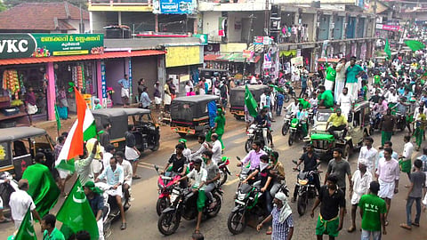മണ്ണാര്‍ക്കാട് ഹര്‍ത്താലില്‍ അക്രമം :  അറസ്റ്റിലായ മൂന്ന് പേരെ ലീഗ് നേതാവ് പൊലീസ് സ്റ്റേഷനില്‍ നിന്നും ബലമായി ഇറക്കിക്കൊണ്ടുപോയി