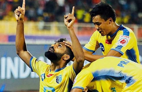 'ഈ ഗോള്‍ മൂത്തച്ഛന്' :  സി കെ വിനീത്, വണ്ടര്‍ ഗോള്‍ കാണാം ( വീഡിയോ )