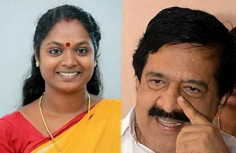 ആന വായ്‌പൊളിക്കുന്നതുകണ്ട് അണ്ണാന്‍ വായ് പൊളിക്കാന്‍ നോക്കിയാല്‍ എങ്ങനെയിരിക്കും? 