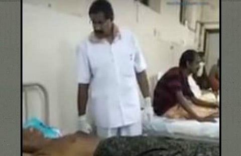 ശസ്ത്രക്രിയ കഴിഞ്ഞ രോഗിയുടെ കൈവിരലുകള്‍ ഞെരിച്ചൊടിച്ചു ; മെഡിക്കല്‍ കോളേജ് അറ്റന്‍ഡര്‍ക്ക് സസ്‌പെന്‍ഷന്‍