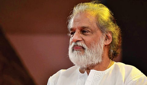 വീണ്ടും പുരസ്‌കാരം; സിനിമാ സംഗീതത്തില്‍ ദാസേട്ടനൊപ്പമെത്തില്ല ആരും