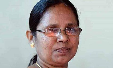 ഡോക്ടർമാരും ആരോ​ഗ്യ മന്ത്രിയുമായുള്ള ചർച്ച തുടങ്ങി; സമരം പിൻവലിക്കും