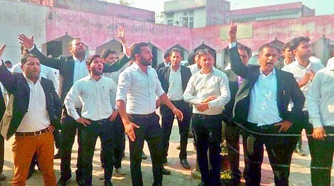 കത്തുവ പ്രതികളെ പിന്തുണച്ച് ബാര്‍ കൗണ്‍സില്‍; സിബിഐ അന്വേഷണ ആവശ്യം ന്യായം