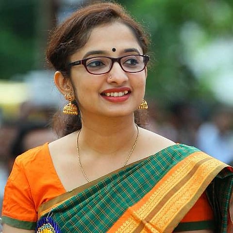 വർക്കല ഭൂമി കൈമാറ്റ വിവാദം: സബ് കളക്ടര്‍ ദിവ്യ എസ്. അയ്യരെ സ്ഥലം മാറ്റി