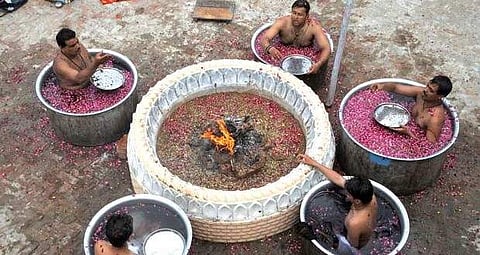 കടുത്ത വരള്‍ച്ച; മഴ പെയ്യിക്കാന്‍ യാഗങ്ങളുമായി ഗുജറാത്ത് സര്‍ക്കാര്‍
