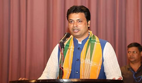 'സീതാറാം' എന്ന പേര് വന്നത് എങ്ങനെയെന്ന് യെച്ചൂരി അമ്മയോട് ചോദിയ്ക്കണം; പരിഹാസവുമായി ബിപ്ലബ് കുമാര്‍ 