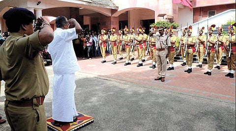 പൊലീസ് തലപ്പത്ത് വന്‍ അഴിച്ചുപണിയ്ക്ക് ആലോചന ; കമ്മീഷണര്‍ പദവി ഐജി റാങ്കിലേക്ക് ഉയര്‍ത്തിയേക്കും 