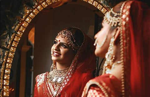 പത്മാവതി മലയാളത്തില്‍: ഒരു അഡാറ് ലൗ നായികയുടെ ഫോട്ടോഷൂട്ട് കാണാം