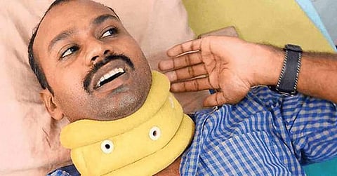 ഗവാസ്‌കറിനെ കള്ളക്കേസില്‍ കുടുക്കാന്‍ നീക്കം; ജാതിപ്പേരില്‍ ജാമ്യമില്ല വകുപ്പ് ചുമത്താന്‍ ക്രൈംബ്രാഞ്ച്‌