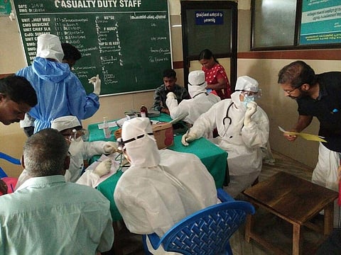 നിപ ബാധിതരെ ചികിത്സിച്ചവര്‍ക്ക് മുന്‍കൂര്‍ ഇന്‍ക്രിമെന്റും സ്വര്‍ണ മെഡലും നല്‍കുമെന്ന് സര്‍ക്കാര്‍; സേവനം മാതൃകാപരം