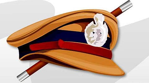 ബൈക്കില്‍ കാര്‍ ഇടിച്ചത് ചോദ്യം ചെയ്തതിന് പൊലീസ് മര്‍ദനം; പൊലീസുകാര്‍ മദ്യപിച്ചിരുന്നെന്ന് നാട്ടുകാര്‍