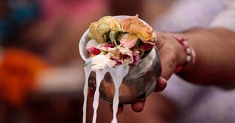 നമ്പൂതിരി വിഭാഗമല്ലാത്തതിനാല്‍ ക്ഷേത്രം തന്ത്രിക്ക് അതൃപ്തി; കീഴ്ജാതിക്കാരന് ശാന്തിയായി ജോലി നല്‍കുന്നില്ലെന്ന് ആരോപണം