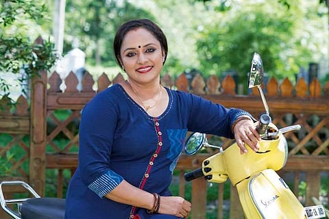 ഉപ്പും മുളകും: ഒടുവില്‍ പുതിയ സംവിധായകനെത്തി, വിവരങ്ങള്‍ മറച്ചുവെച്ച് ചാനല്‍