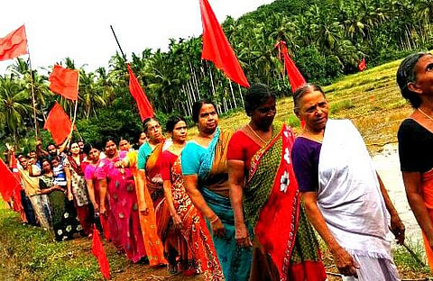 ബൈപ്പാസ് കീഴാറ്റൂരിലൂടെ തന്നെ; സമരക്കാരുടെ ആശങ്ക ന്യായം; വയലിന് നടുവിലൂടെയുള്ള അലൈന്‍മെന്റ് മാറ്റണമെന്ന് കേന്ദ്രസംഘം