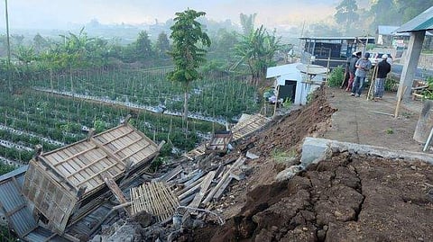 ഇന്തൊനേഷ്യയില്‍ ഭൂചലനം; പത്തു പേര്‍ കൊല്ലപ്പെട്ടു, 40 പേര്‍ക്ക് പരിക്ക്