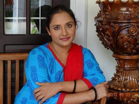 ആ സംവിധായകനൊപ്പം ഇനി ഉപ്പും മുളകും സീരിയലില്‍ അഭിനയിക്കില്ല; തുറന്നു പറഞ്ഞ് നടി