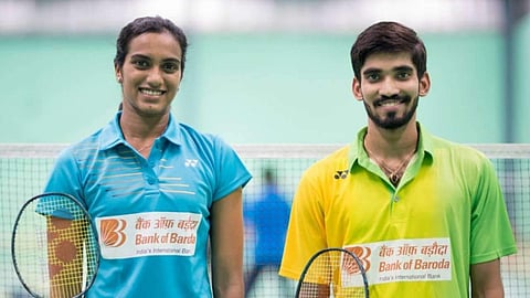 ലോക ബാഡ്മിന്റണ്‍ റാങ്കിങ്; ആദ്യ പത്തില്‍ നിന്ന് സൈന പുറത്ത്, സിന്ധു മൂന്നാം സ്ഥാനം നിലനിര്‍ത്തി