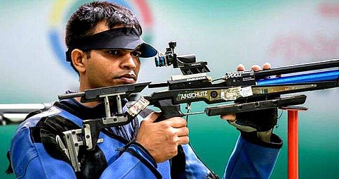 വെള്ളിത്തിളക്കത്തില്‍ ഇന്ത്യ ; 10 മീറ്റര്‍ എയര്‍ റൈഫിളില്‍ നേട്ടവുമായി ദീപക് കുമാര്‍ ;  സാക്ഷി മാലിക്കും സിന്ധുവും കളത്തില്‍