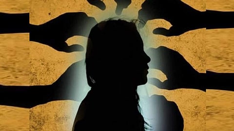 ഫേസ്ബുക്ക് പ്രണയം: പ്ലസ്ടു വിദ്യാര്‍ത്ഥിനിയെ ലൈംഗികമായി പീഡിപ്പിച്ച രണ്ട്‌പേര്‍ അറസ്റ്റില്‍