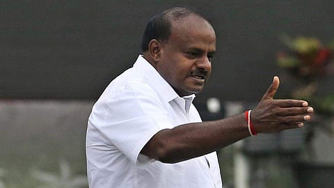 ബംഗളൂരു ഫ്‌ളെക്‌സ് മുക്തമാക്കാന്‍ രാഷ്ട്രീയ പാര്‍ട്ടികളുടെ പിന്തുണ തേടി കുമാരസ്വാമി