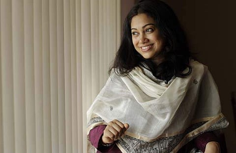 എനിക്ക് കാണാന്‍ ഇഷ്ടപ്പെടുന്ന കഥയെ എനിക്ക് ചെയ്യാന്‍ കഴിയൂ; അഞ്ജലി മേനോന്‍ സംസാരിക്കുന്നു