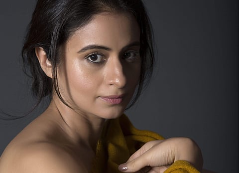 എന്റെ ആദ്യ മലയാളചിത്രം ഞാനിതുവരെ കണ്ടിട്ടുപോലുമില്ല: കമ്മട്ടിപ്പാടത്തില്‍ രസിക ദുഗലിന് എന്താണ് സംഭവിച്ചത്