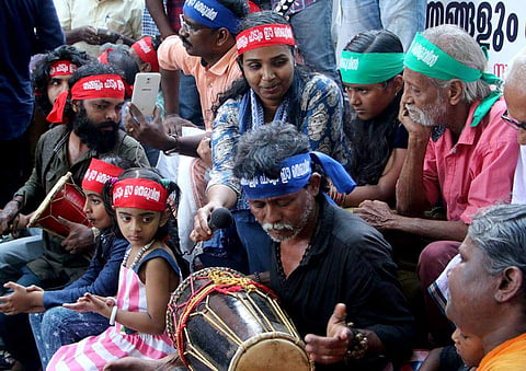 ചിത്രം: ടിപി സൂരജ്, എക്‌സ്പ്രസ്‌