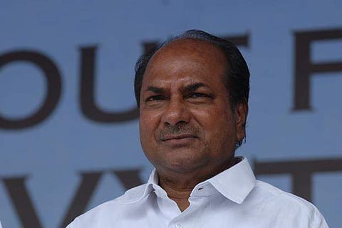 രാജ്യസുരക്ഷയിലും രാജ്യതാല്‍പര്യത്തിലും  കേന്ദ്ര സര്‍ക്കാര്‍ വിട്ടുവീഴ്ച വരുത്തി: എകെ ആന്റണി
