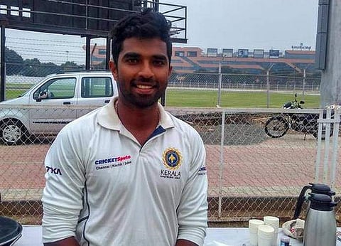 കൊടുങ്കാറ്റായി ബൗളര്‍മാര്‍; വിജയ് ഹസാരെ ട്രോഫിയില്‍ ഒഡിഷയെ തകര്‍ത്ത് കേരളം വിജയ വഴിയില്‍